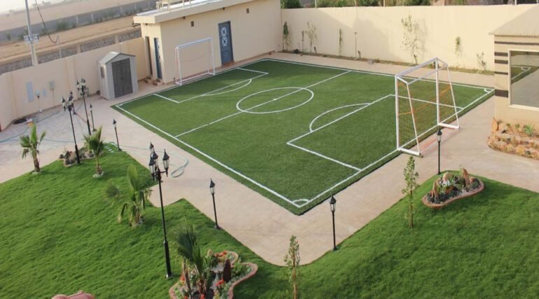 صيانة أرضيات الملاعب