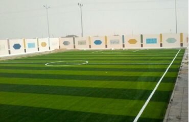 تنفيذ ملاعب كرة قدم بالرياض