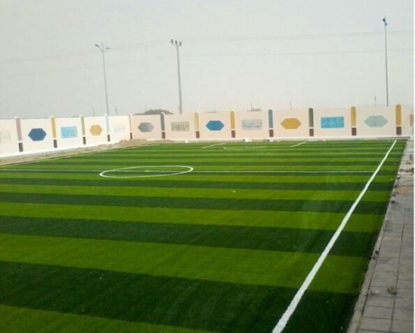 تنفيذ ملاعب كرة قدم بالرياض
