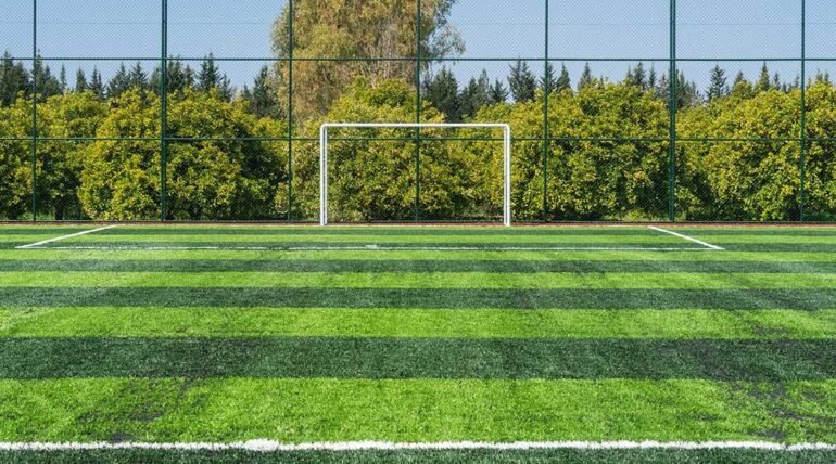 تصميم إضاءة ملاعب كرة القدم